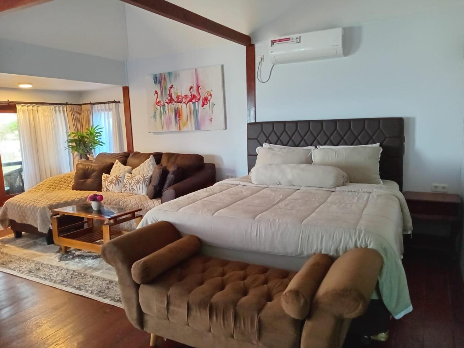 Mama Nings Beach Hotel Sekongkang Екстериор снимка